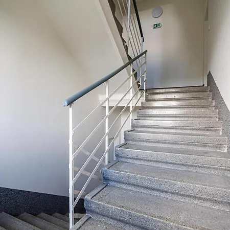 Appartement Stud Mb *