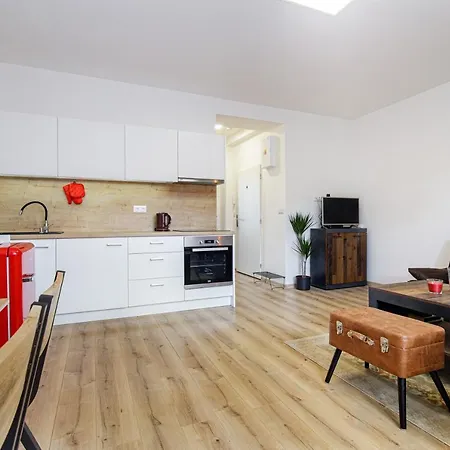 Apartment Stud Mb Ostrava
