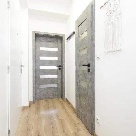 Apartment Stud Mb